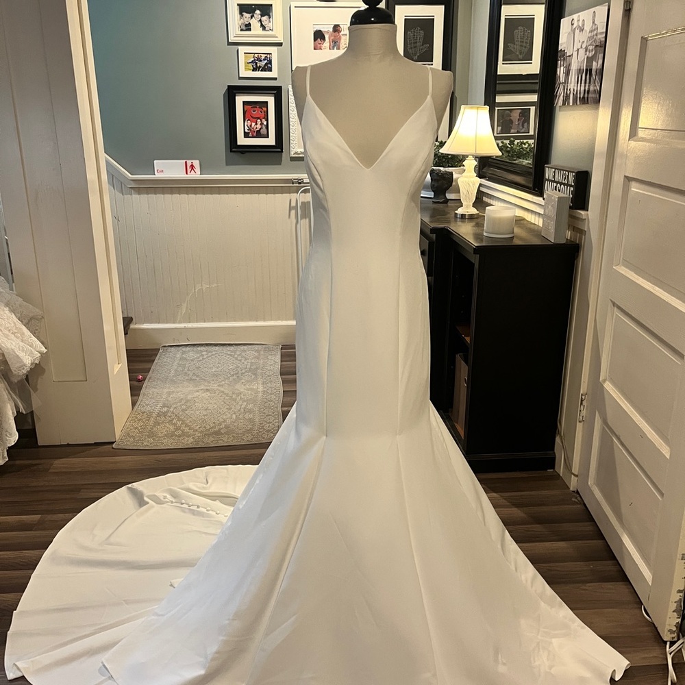 OffWhite Crepe V-Neck Wedding Gown